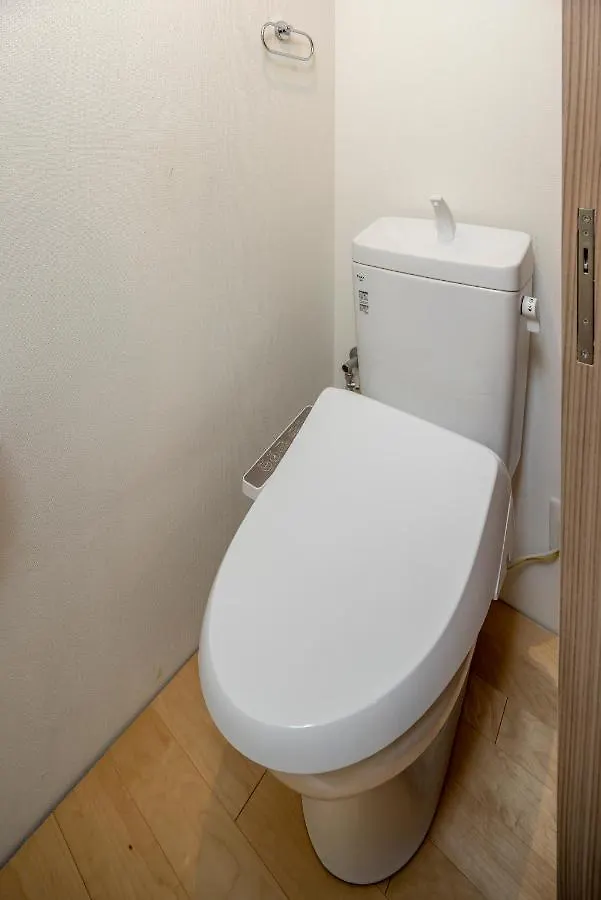 Jj Court Kujo Apart otel Osaka